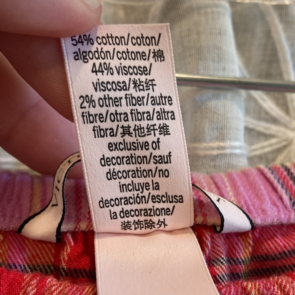 Victoria Secret Pajama Pants - Picture 8 of 11